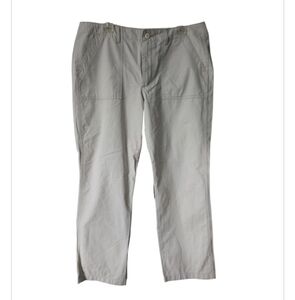 Preowned Levi's Chino Pants